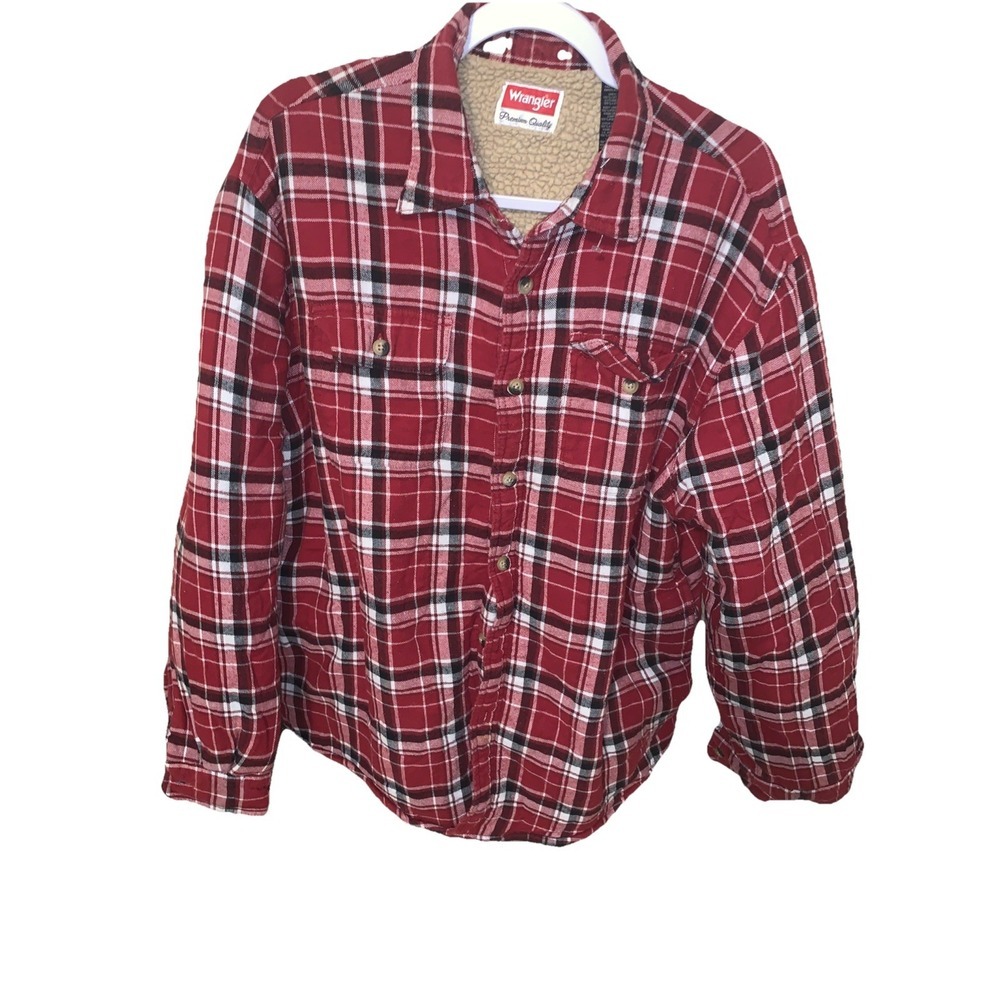 Wrangler red plaid sherpa-lined flannel shirt jacket, size XL 0030